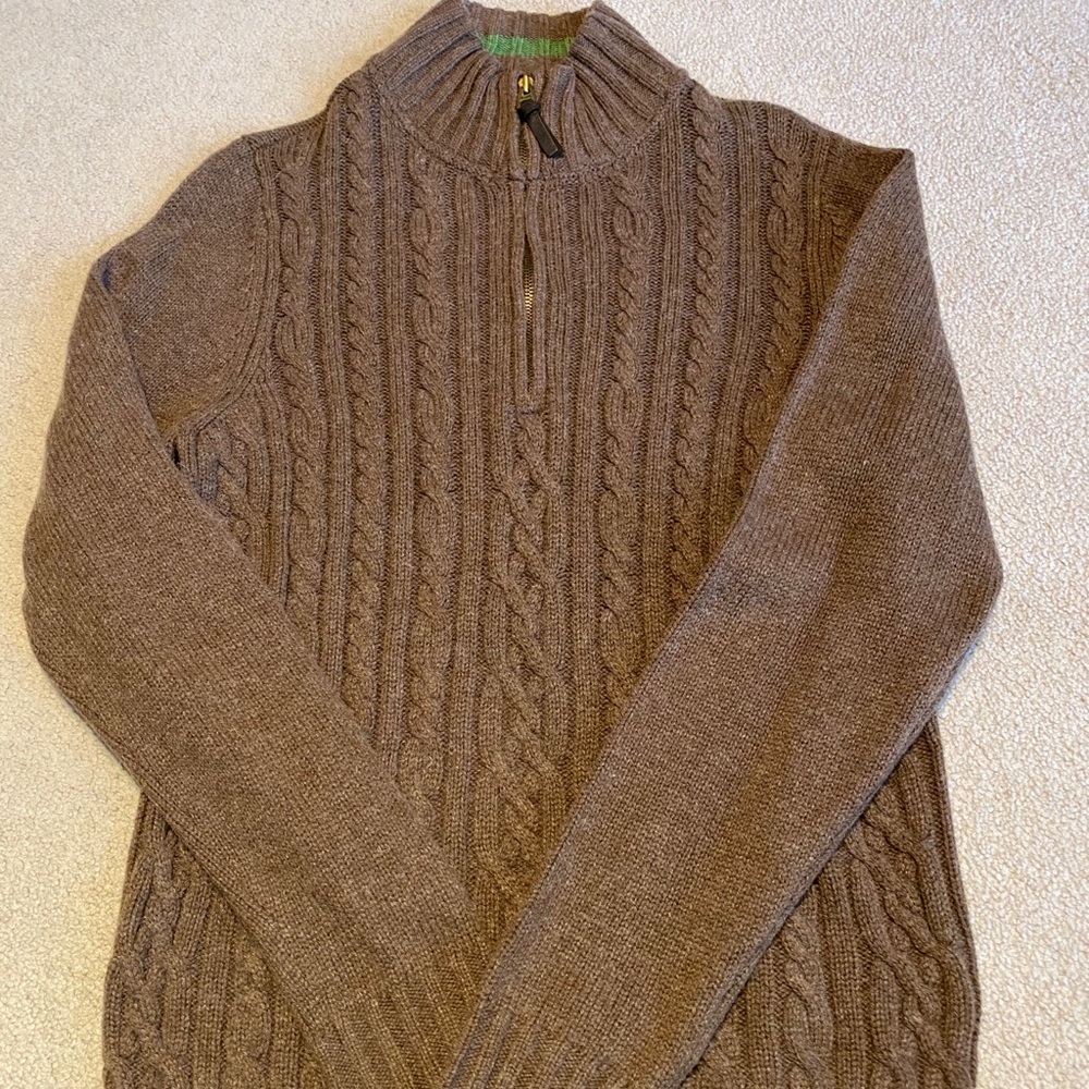 Fossil sweater